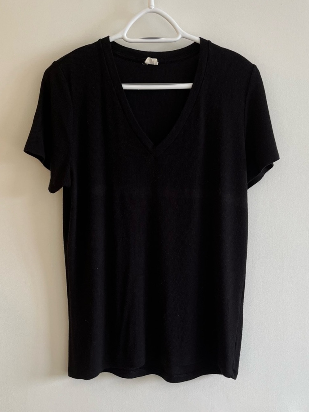 Aritzia Wilfred Free⎜LEONIS T-SHIRT⎜BLACK - Picture 5 of 12